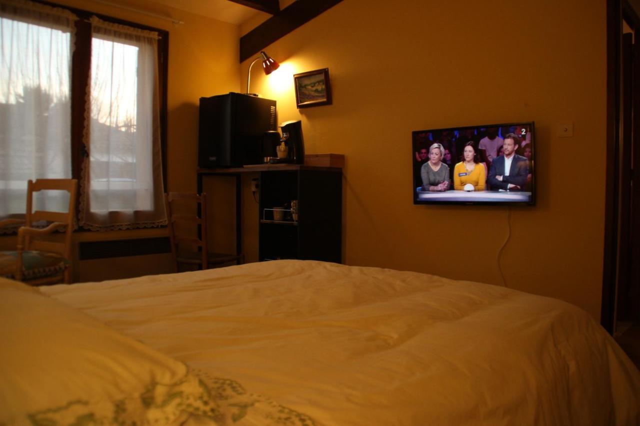 Chambres D'Hotes Elisa & Etienne Маноск Екстериор снимка