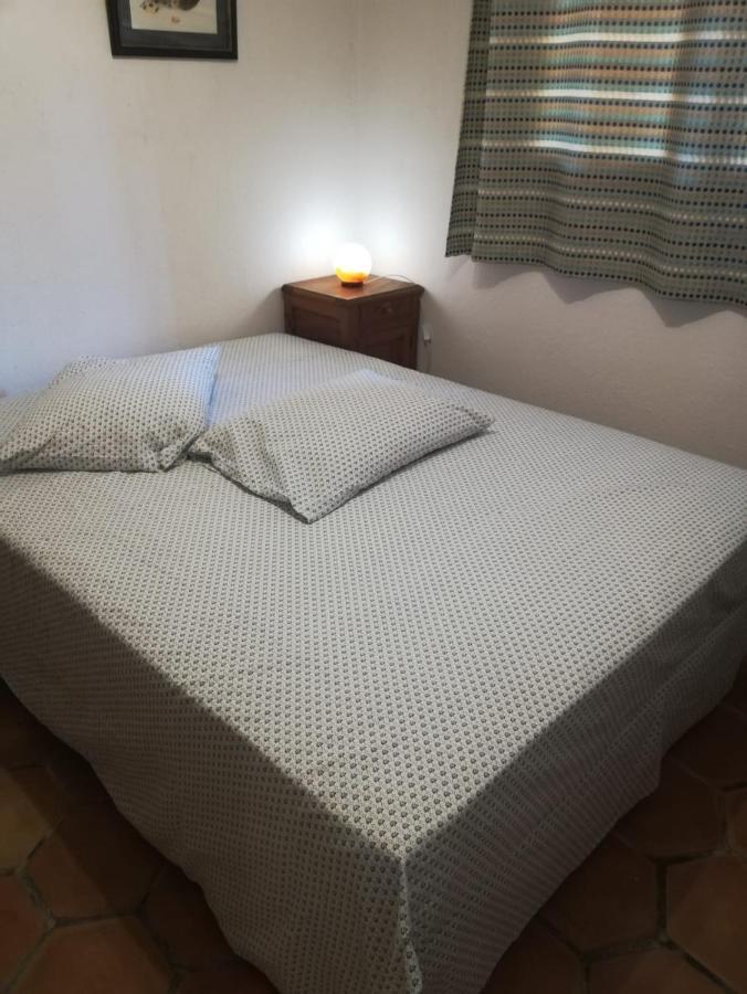 Chambres D'Hotes Elisa & Etienne Маноск Екстериор снимка